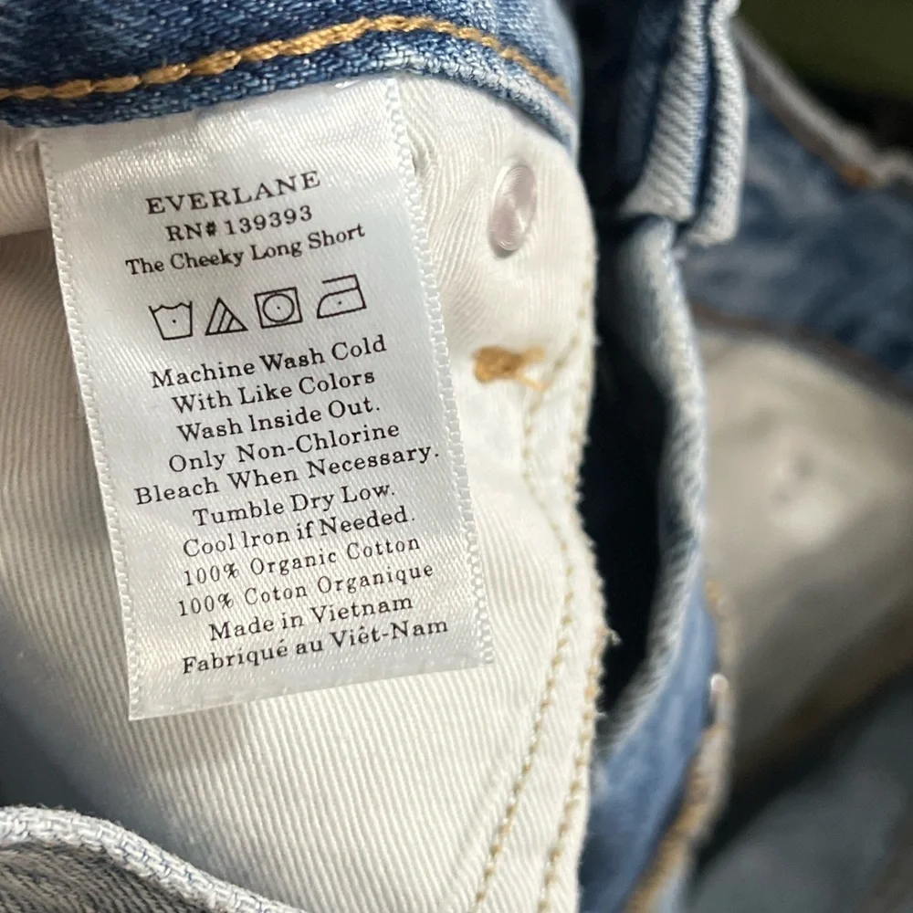 Everlane cheeky jean